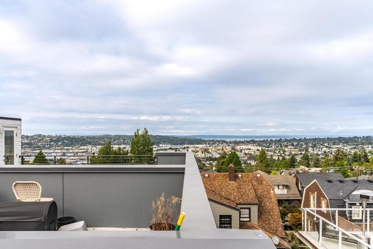 Townhome Amazing Rooftop Views